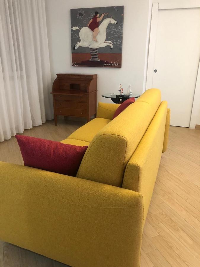 Sul Teatro Apartment Matera Bagian luar foto