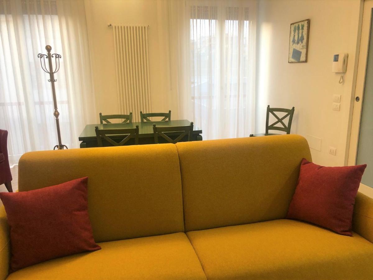 Sul Teatro Apartment Matera Bagian luar foto