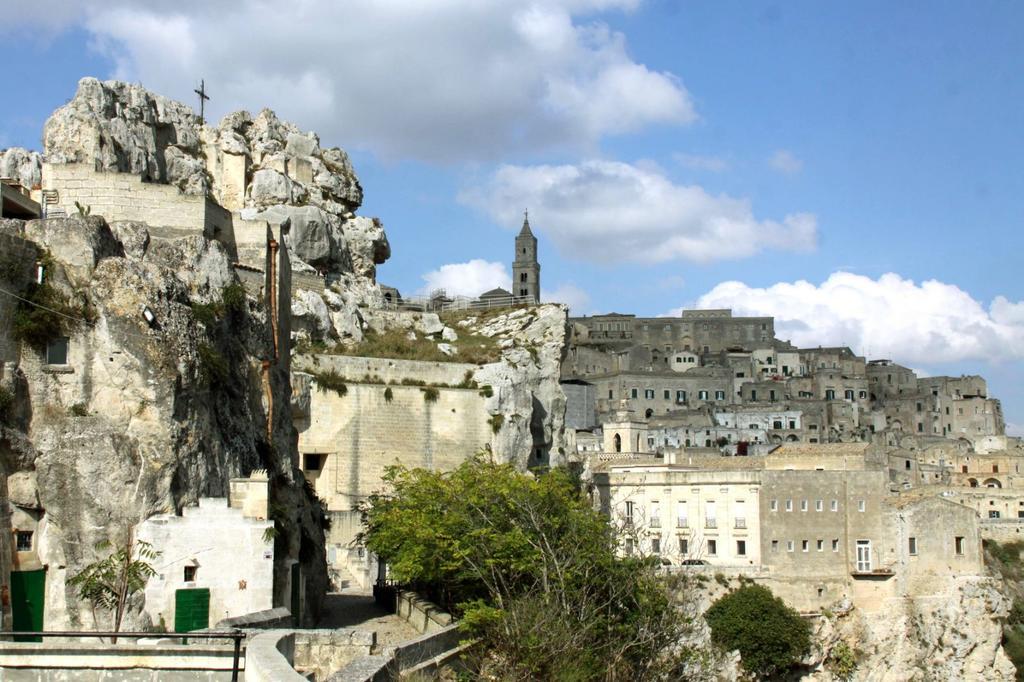 Sul Teatro Apartment Matera Bagian luar foto